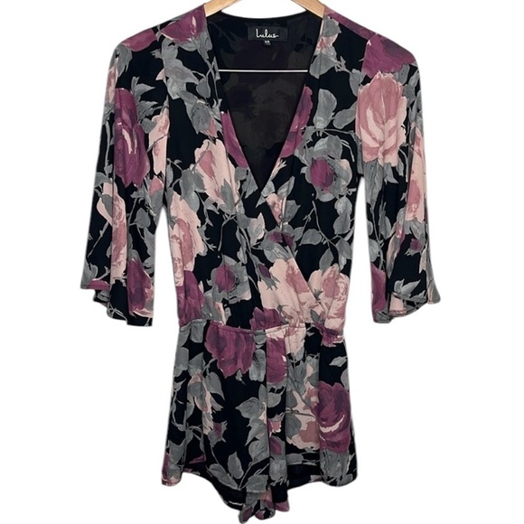 Lulu's Pink Purple Floral Faux Wrap Romper Women Size XS - Picture 1 of 5